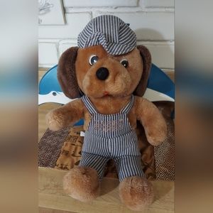 Vtg 1970s Knickerbocker Casey Jones Stuffed Dog Stuffie! So cute!  😍